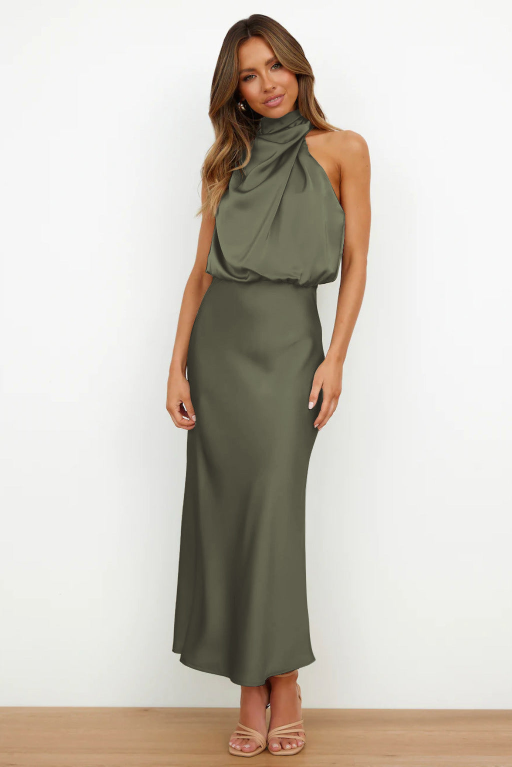 Evening Dress | Elegant Halterneck Plus Size Formal Gown | Flattering Flowing Silhouette