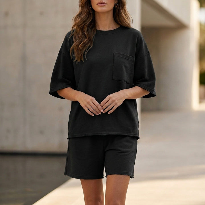 Duttini | Feminine Oversized Relaxed Two-Piece Set With Chest Pocket And Wide-Leg Shorts