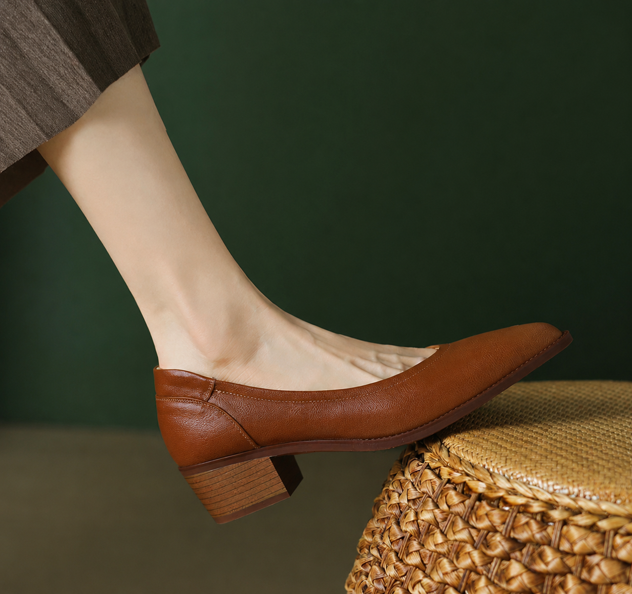 Women's Pointed Toe Block Heel Pumps | Slip On Mid Heel Shoes