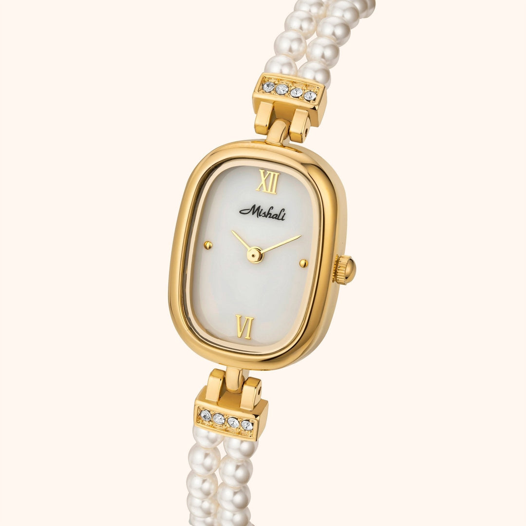 Davina Pearl Gold