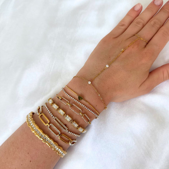 Cleo Ripple Cuff 18K Gold