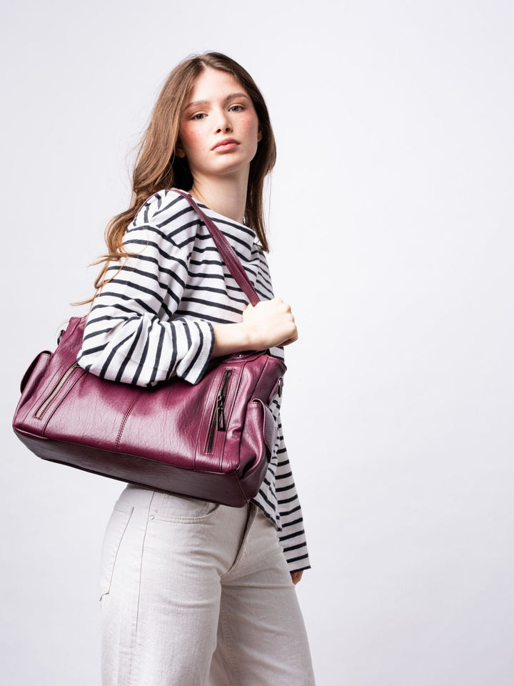 Duttini | Multi-Pocket Shoulder Bag, Adjustable Strap