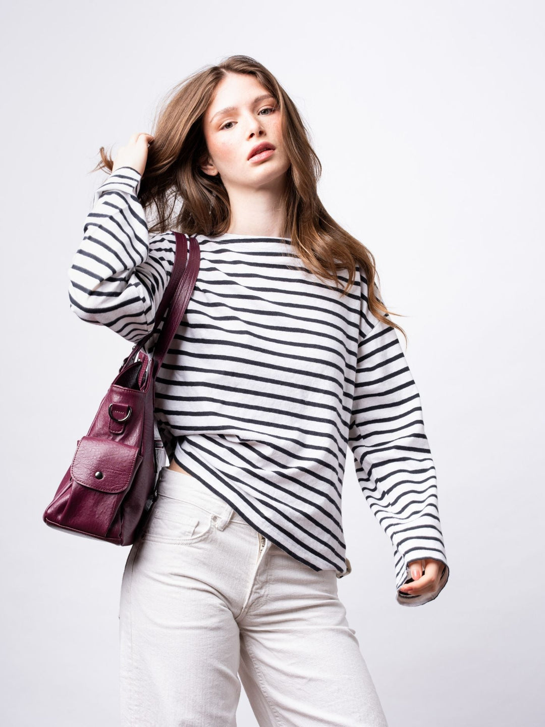 Duttini | Multi-Pocket Shoulder Bag, Adjustable Strap