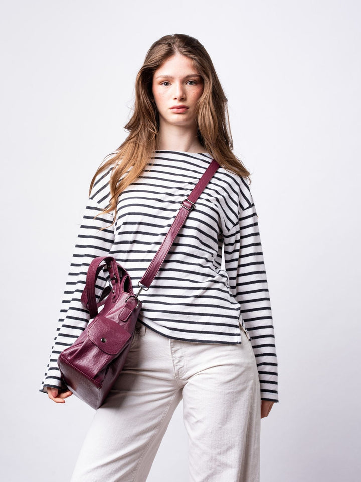 Duttini | Multi-Pocket Shoulder Bag, Adjustable Strap