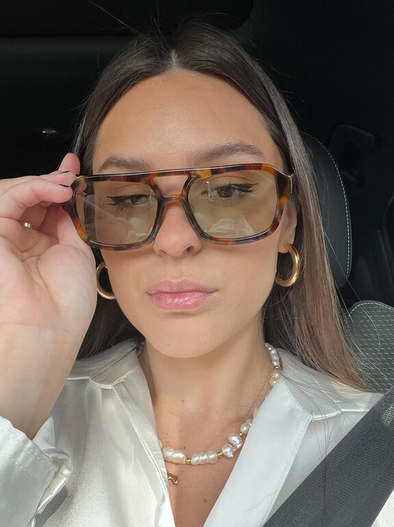 Retro Aviator Oval Sunglasses