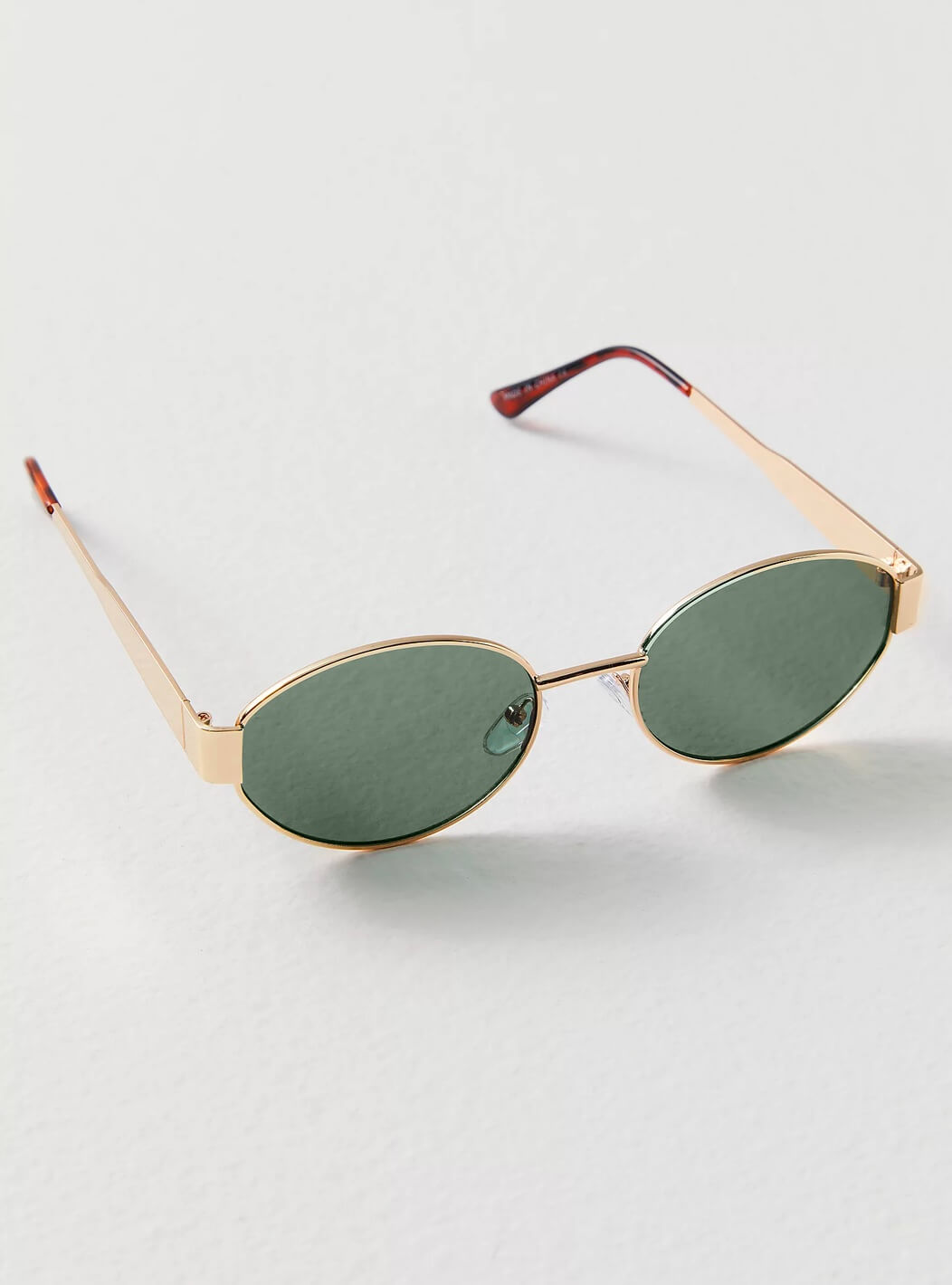 Vintage Oval Lightweight Sunglasses