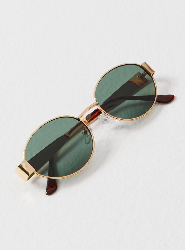 Vintage Oval Lightweight Sunglasses