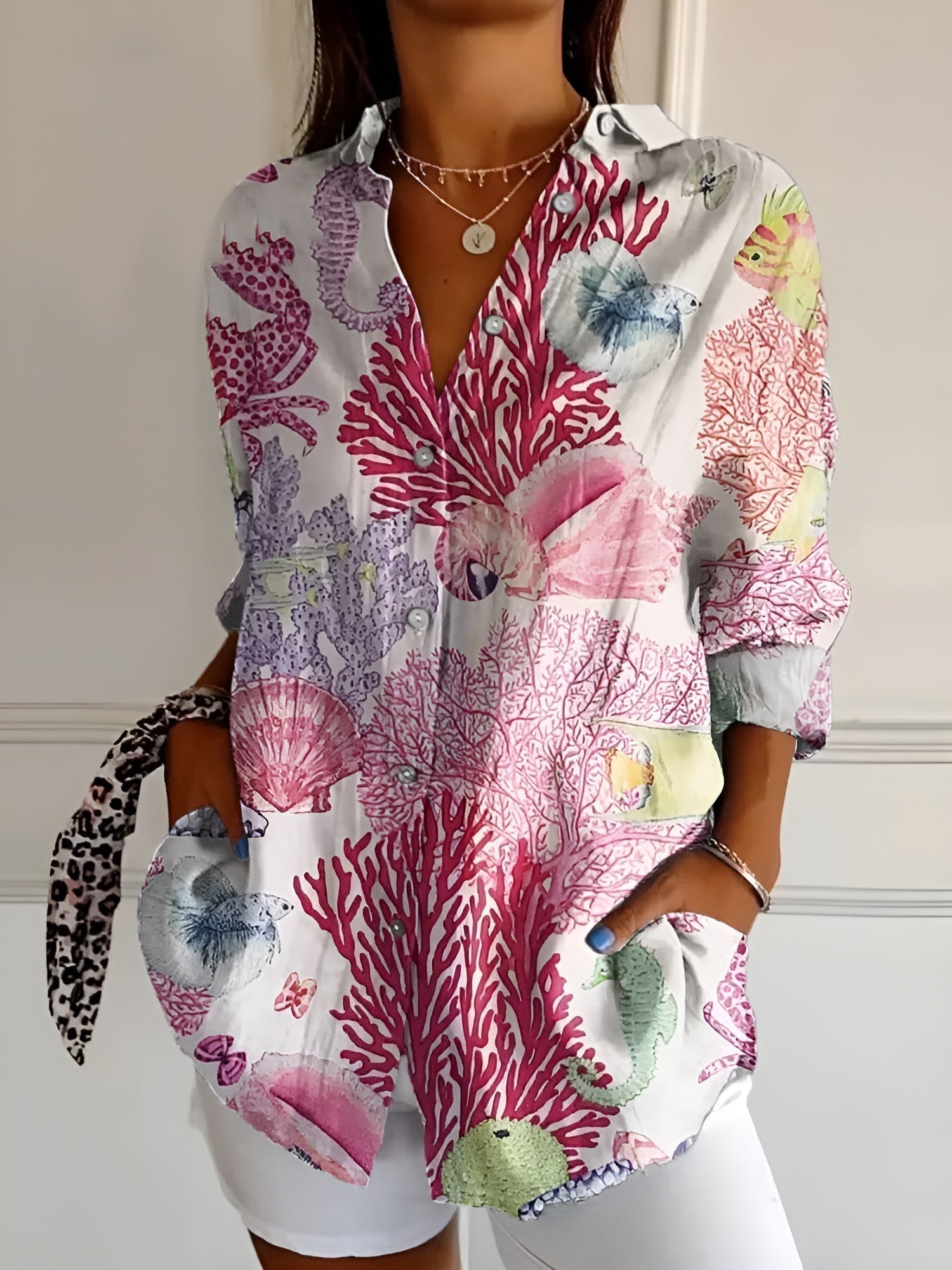 Elegant Everyday Blouse with Breathable Fabric & Fluid Fit for All-Day Comfort