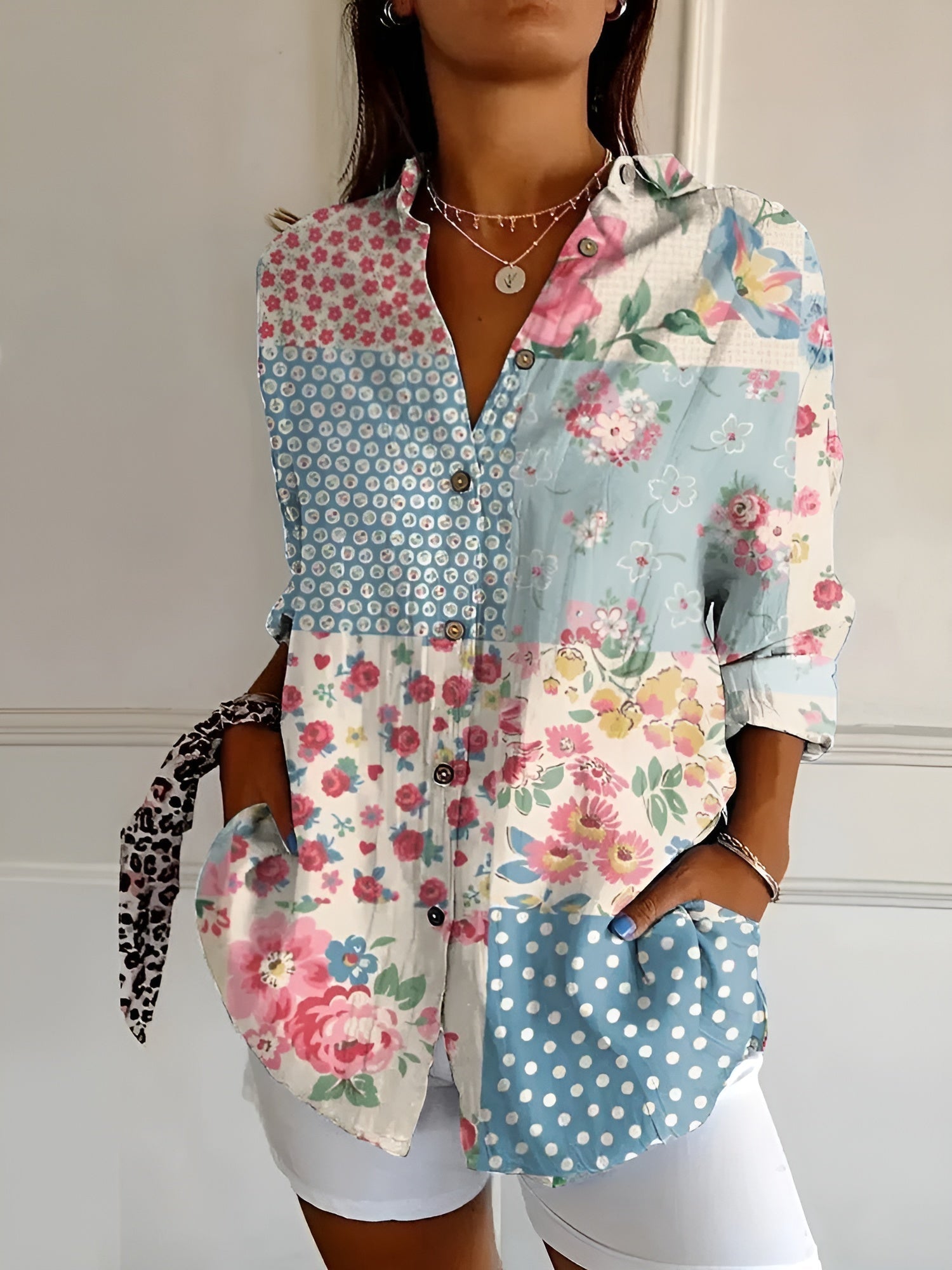 Elegant Everyday Blouse with Breathable Fabric & Fluid Fit for All-Day Comfort