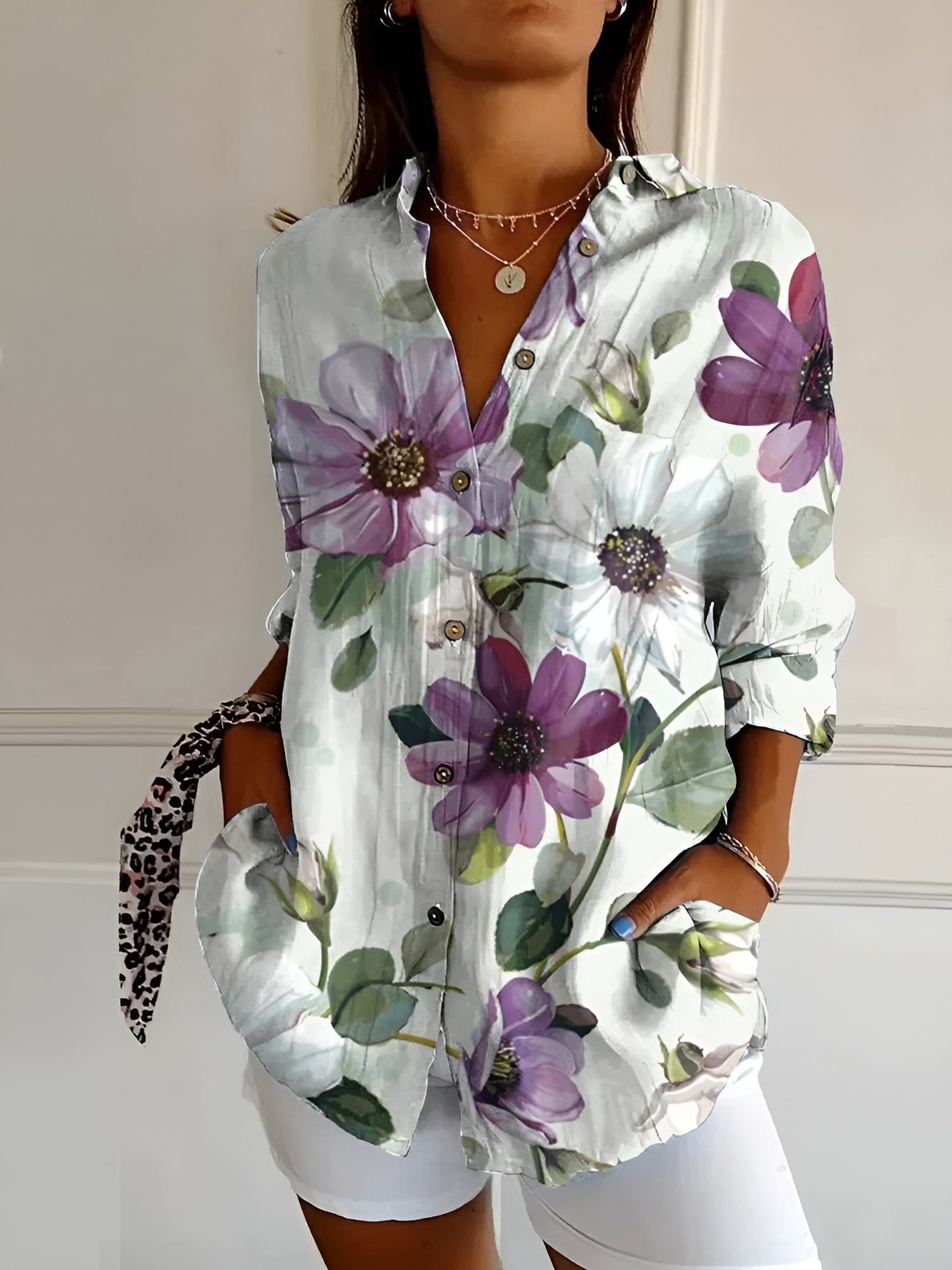 Elegant Everyday Blouse with Breathable Fabric & Fluid Fit for All-Day Comfort