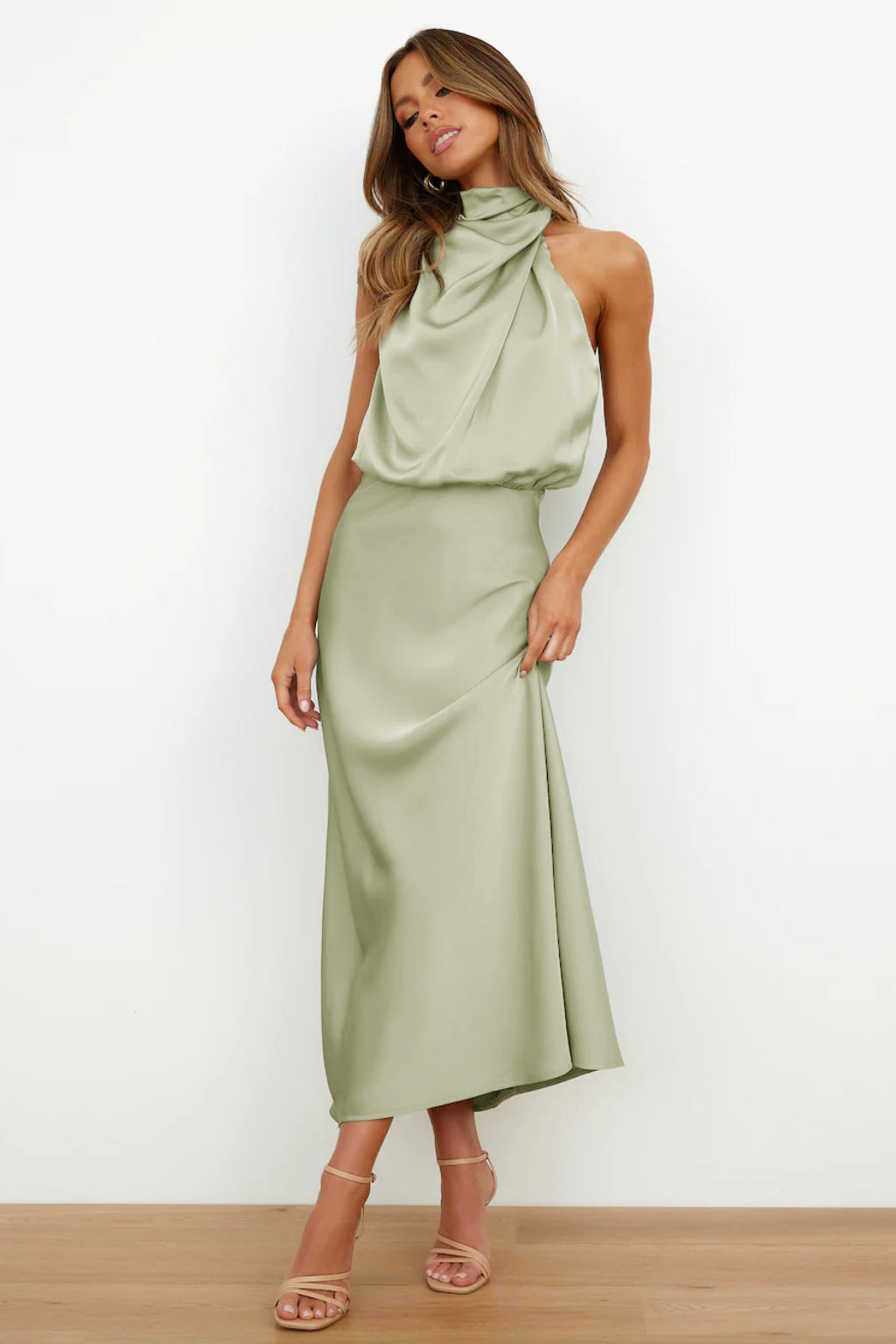 Evening Dress | Elegant Halterneck Plus Size Formal Gown | Flattering Flowing Silhouette