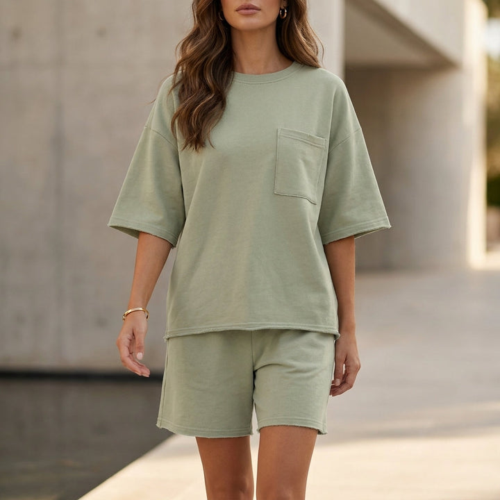 Duttini | Feminine Oversized Relaxed Two-Piece Set With Chest Pocket And Wide-Leg Shorts