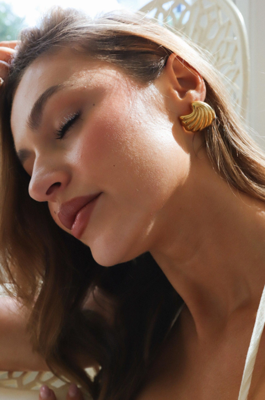 Noelle | Women's Gold Shell Earrings