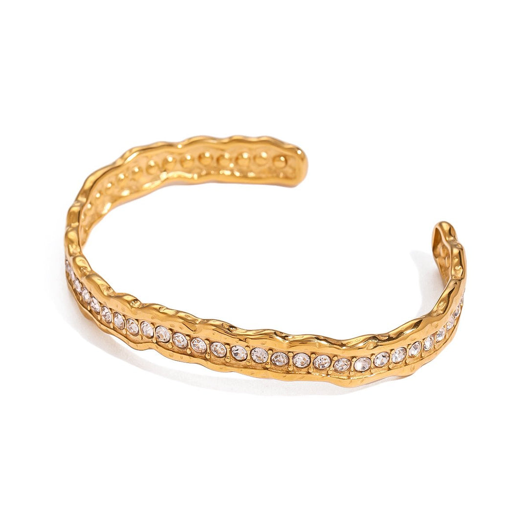 Cleo Ripple Cuff 18K Gold
