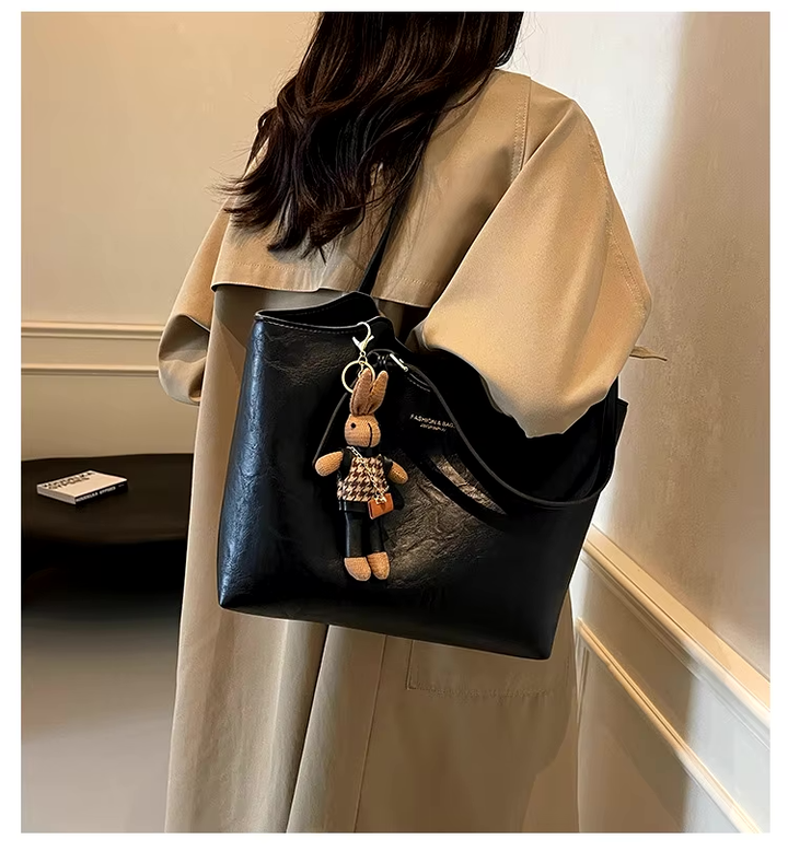 Duttini | Soft Vegan Leather Tote Bag with Shoulder Straps