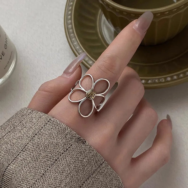 Women's Sterling Silver Openwork Petal Ring | Adjustable Two-Tone Flower Ring