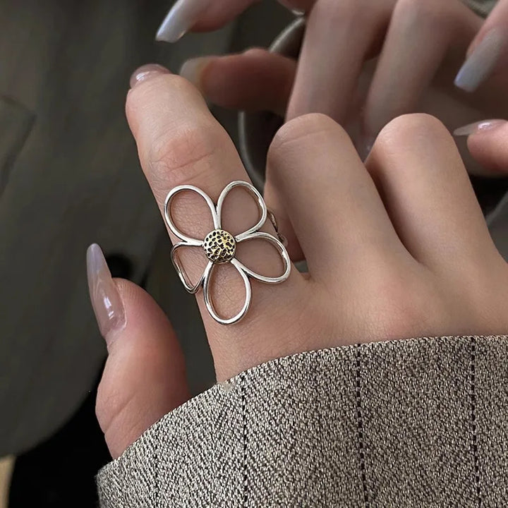 Women's Sterling Silver Openwork Petal Ring | Adjustable Two-Tone Flower Ring