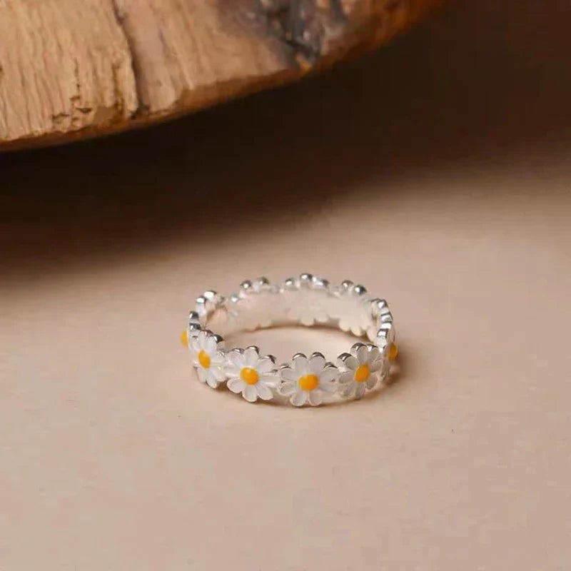 Women's Stainless Steel Daisy Ring | Adjustable Waterproof Flower Ring
