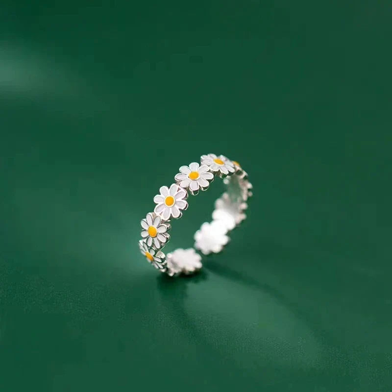 Women's Stainless Steel Daisy Ring | Adjustable Waterproof Flower Ring