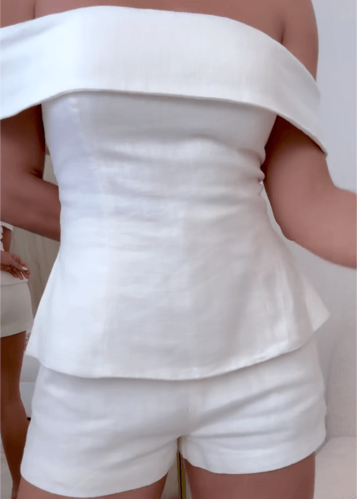Two Piece Set | Elegant Off-Shoulder Summer Outfit
