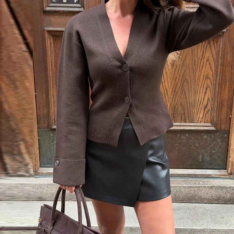 Casual Women's Cardigan with Buttons and V-Neck