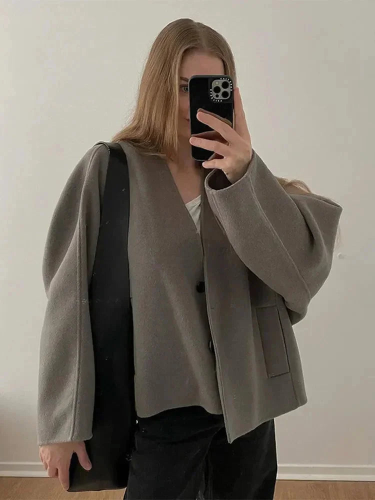 Casual Women's Cardigan with Buttons and Comfortable Fit