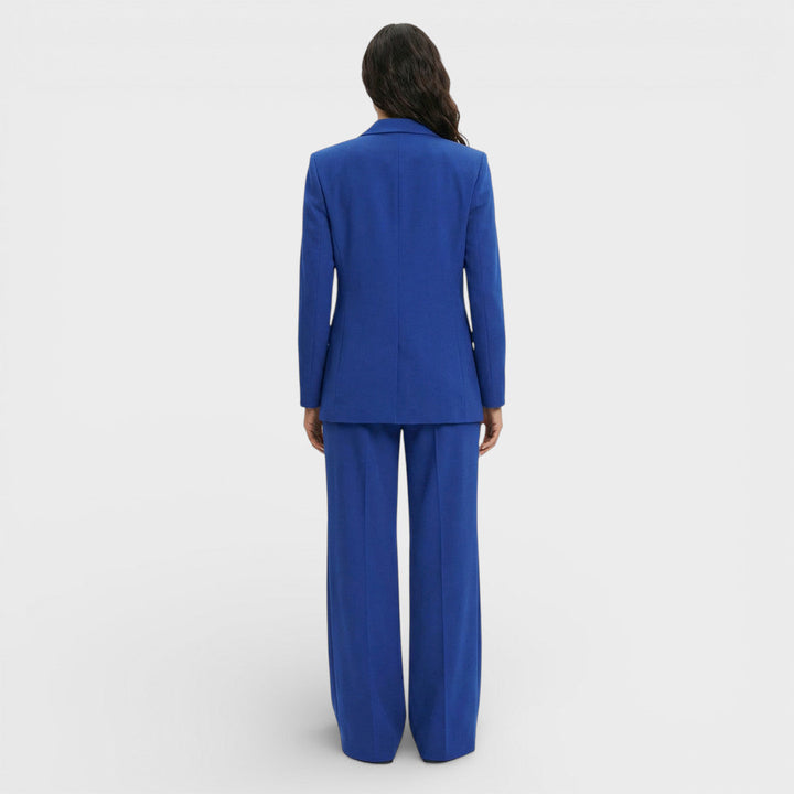 Women's Fitted Blazer with Notched Lapels