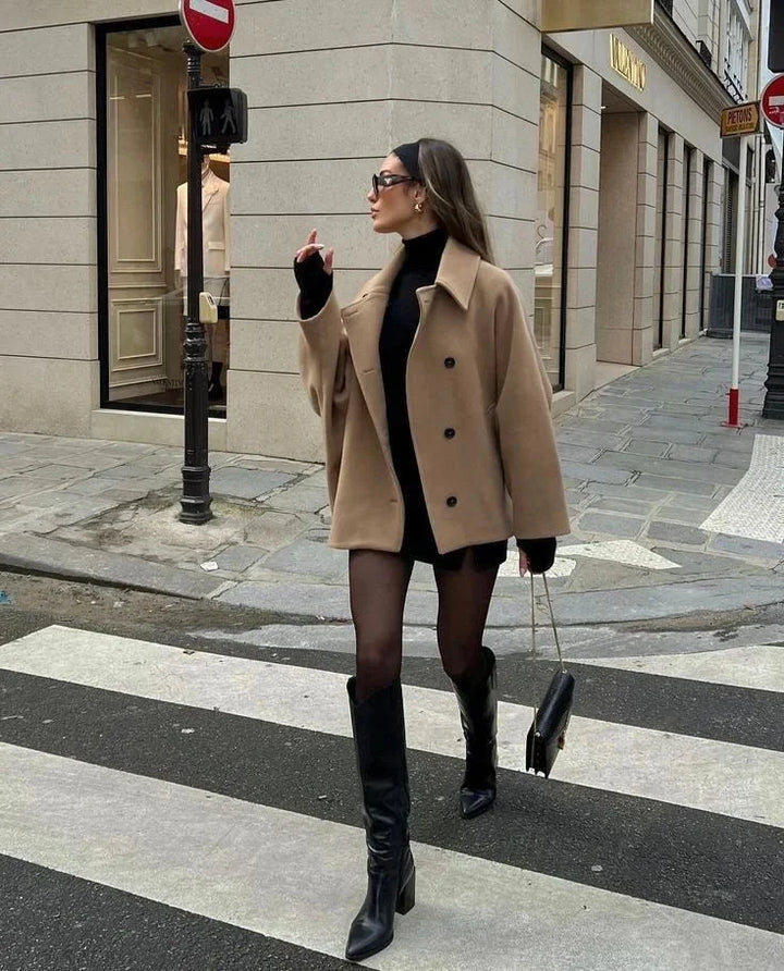 Oversized Women's Coat with Large Lapels and Buttons