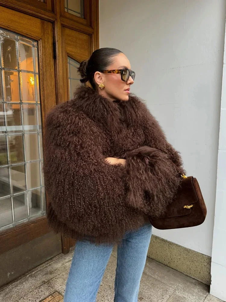 Chic Women's Coat with Soft and Enveloping Texture