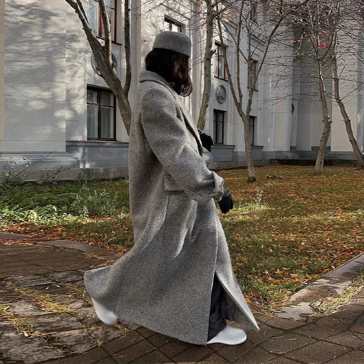 Elegant Long Women's Coat with Modern Stripes