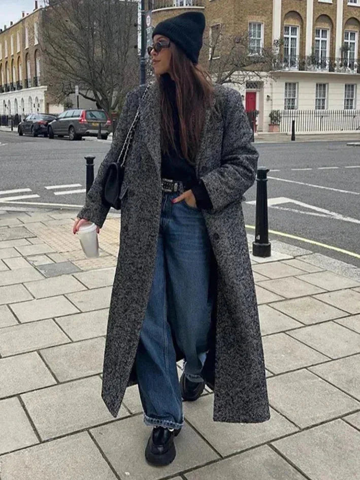 Long gray coat for women with long sleeves, trendy