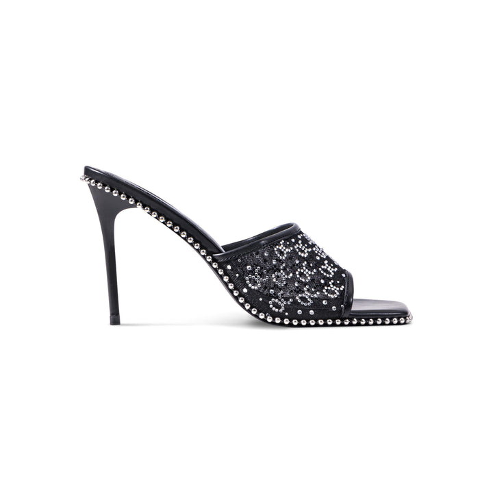 Yasmin Heels