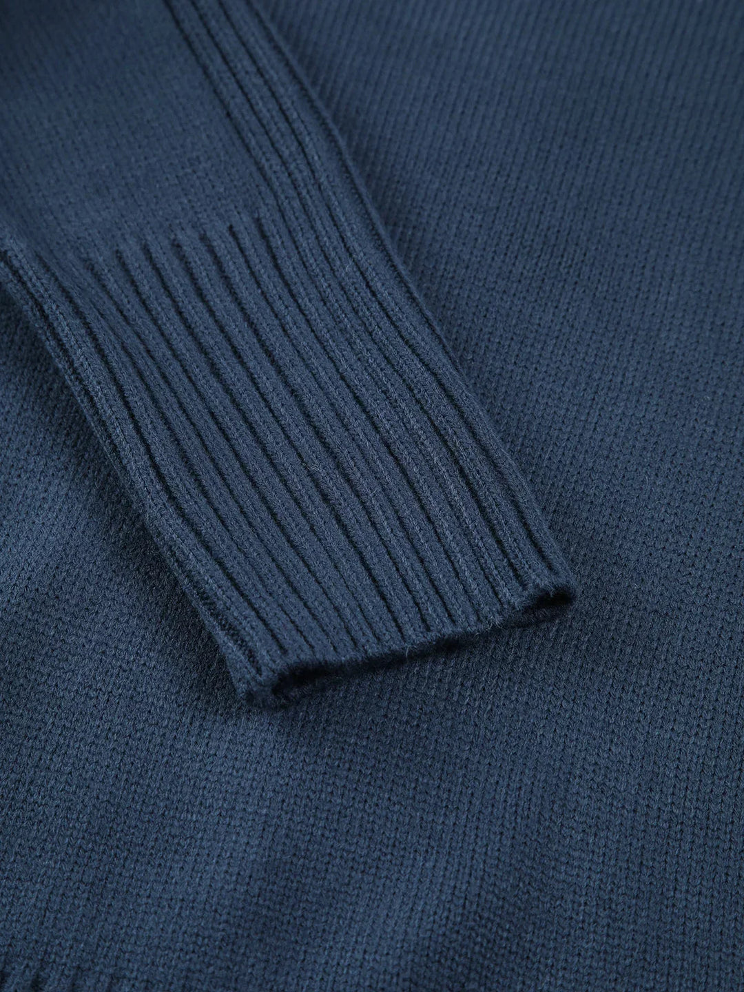 Ribbed turtleneck sweater for women with long sleeves