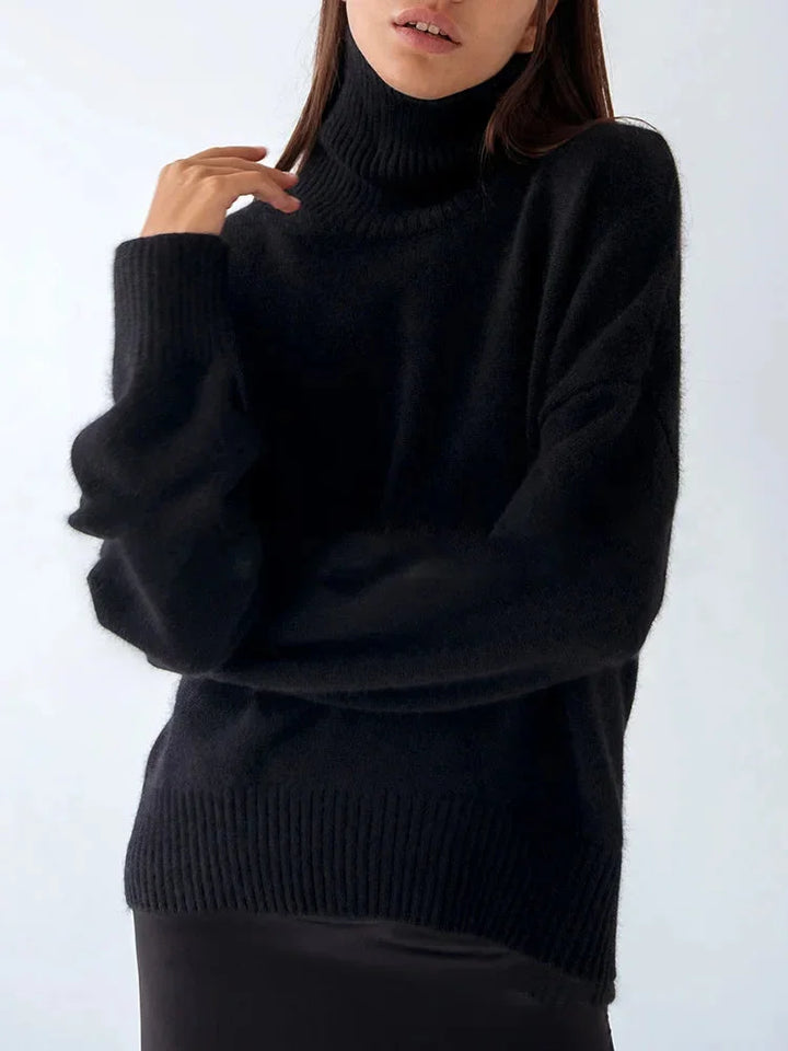 Comfortable Women's Turtleneck Sweater with Long Sleeves