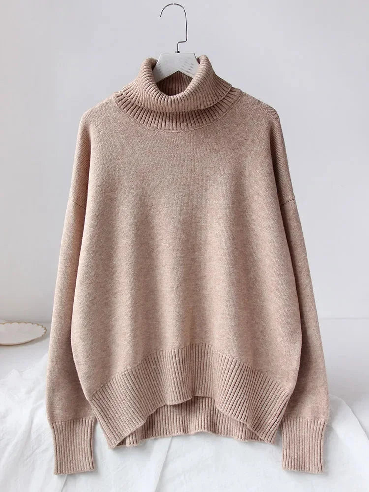 Comfortable Women's Turtleneck Sweater with Long Sleeves