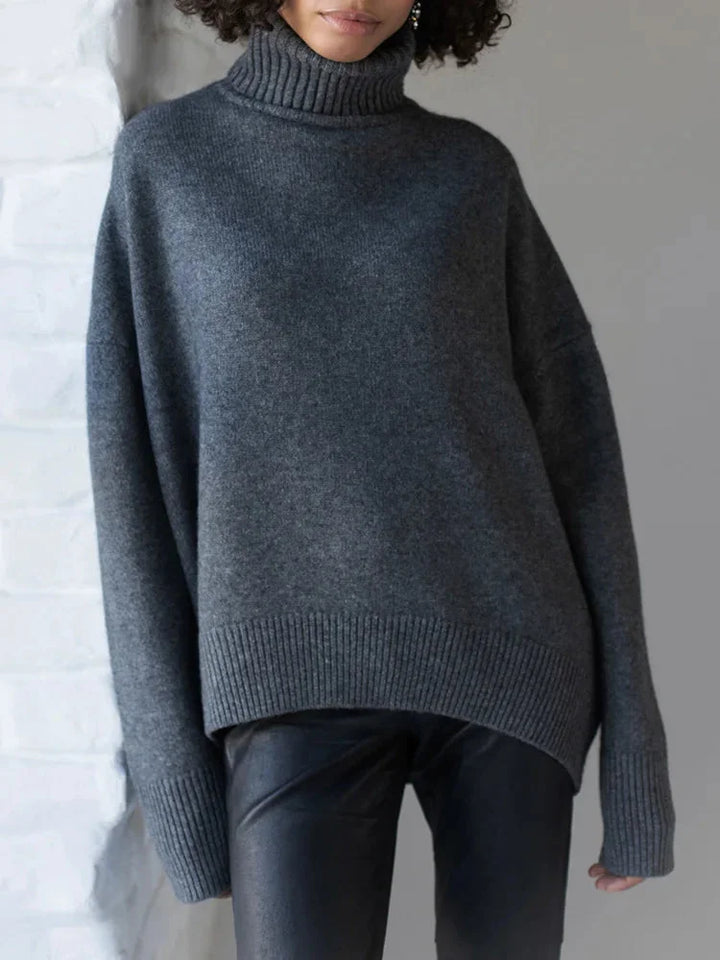 Comfortable Women's Turtleneck Sweater with Long Sleeves