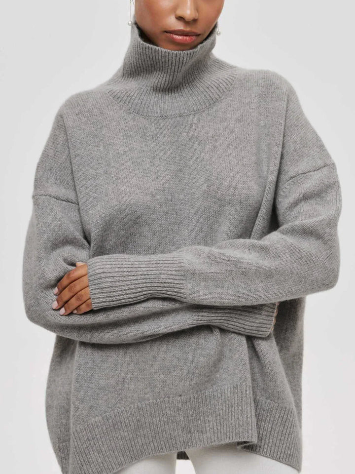 Oversized Comfortable Women's Turtleneck Sweater