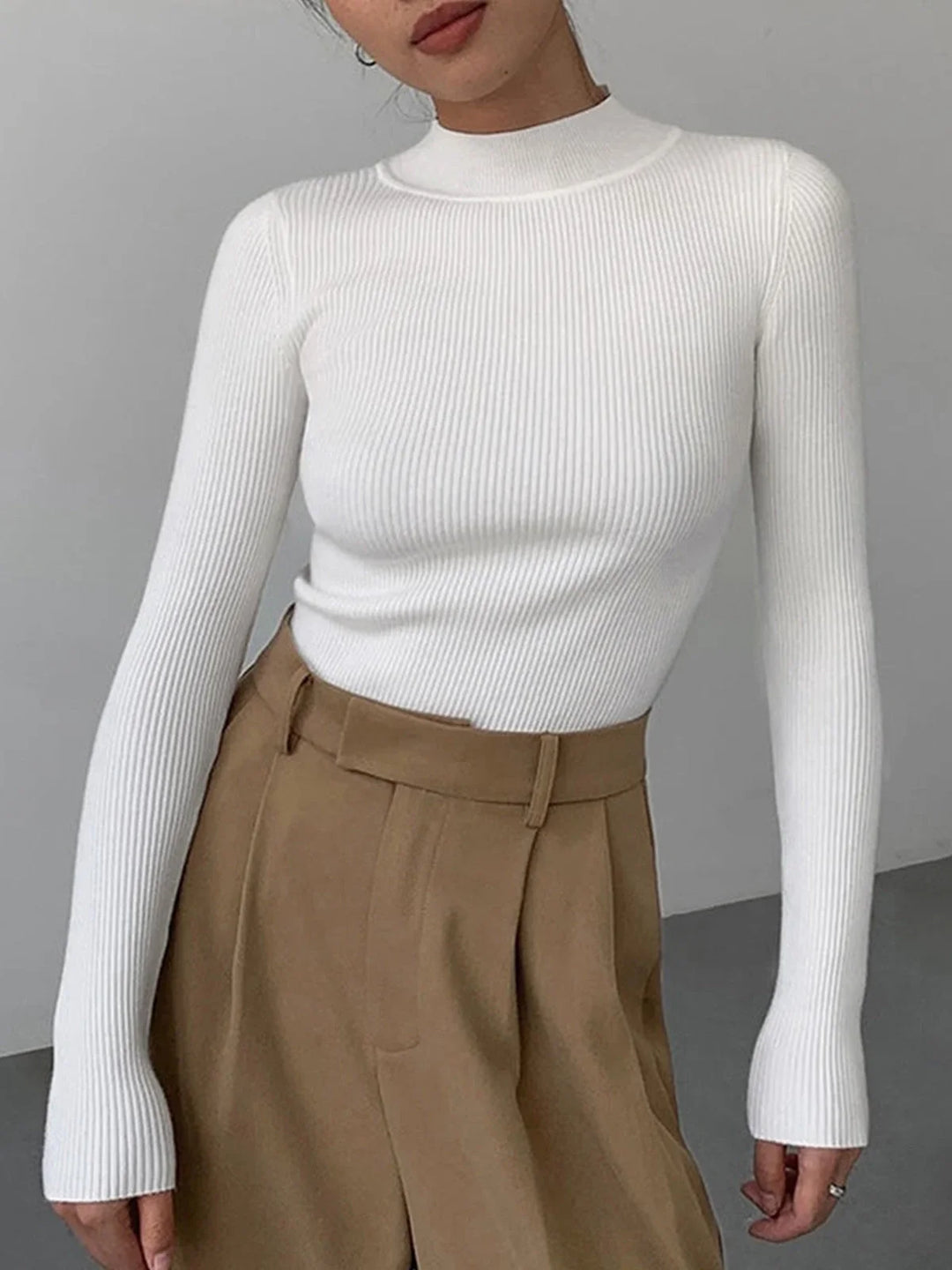 Ribbed Women's Turtleneck Sweater in Ivory