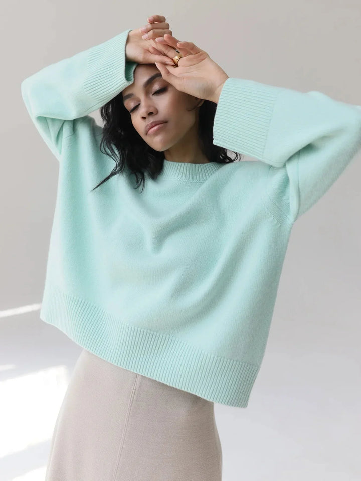 Women's Long Sleeve Round Neck Sweater