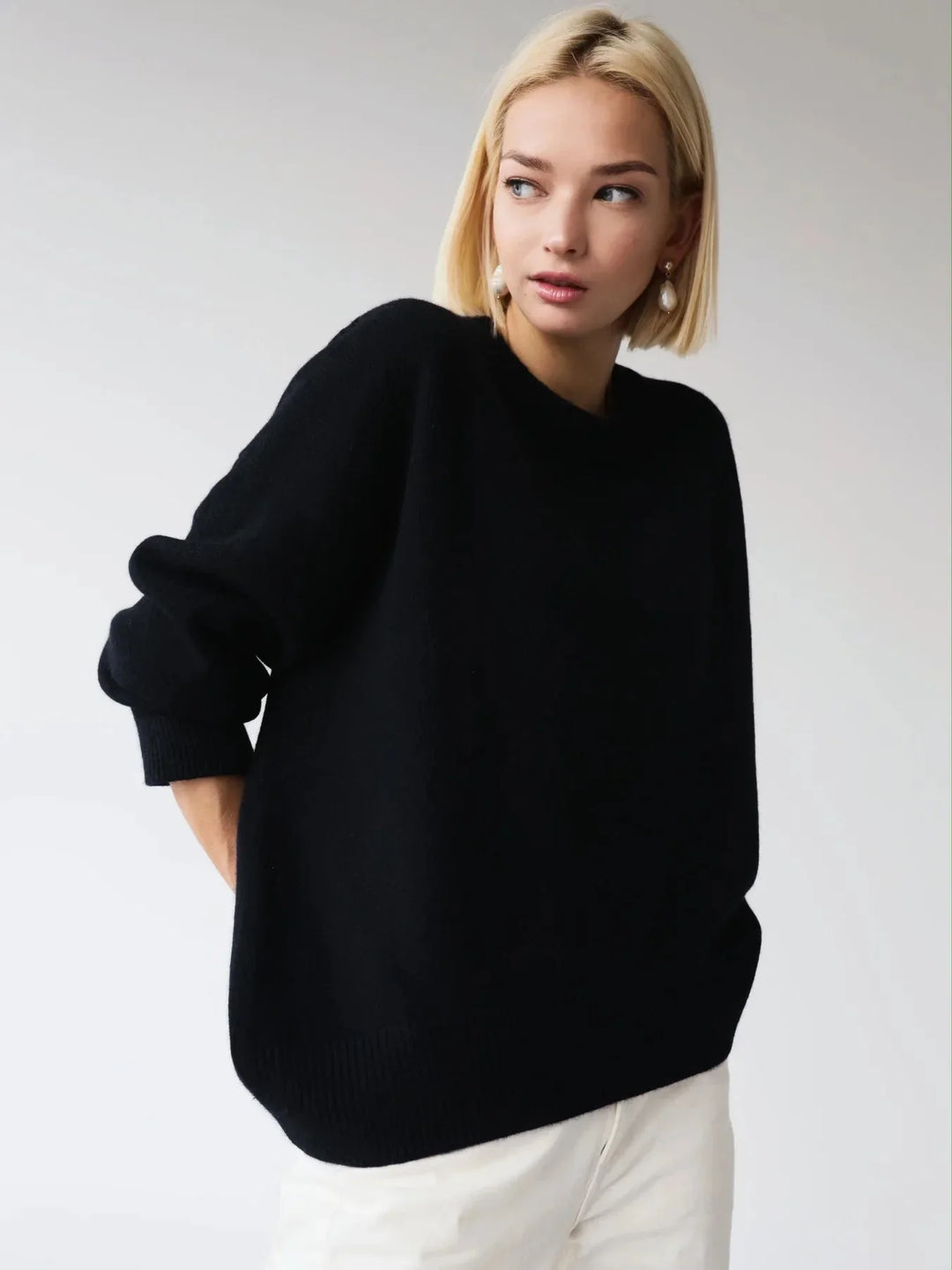 Women's Long Sleeve Round Neck Sweater