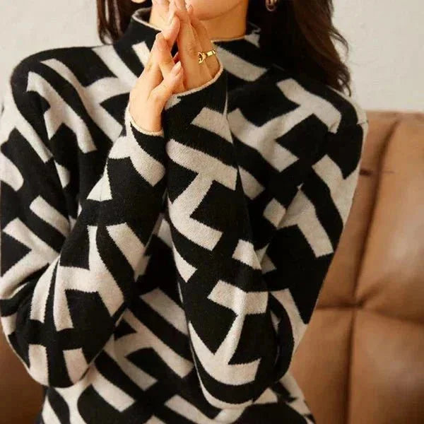 Casual Black and White Geometric Pattern Sweater