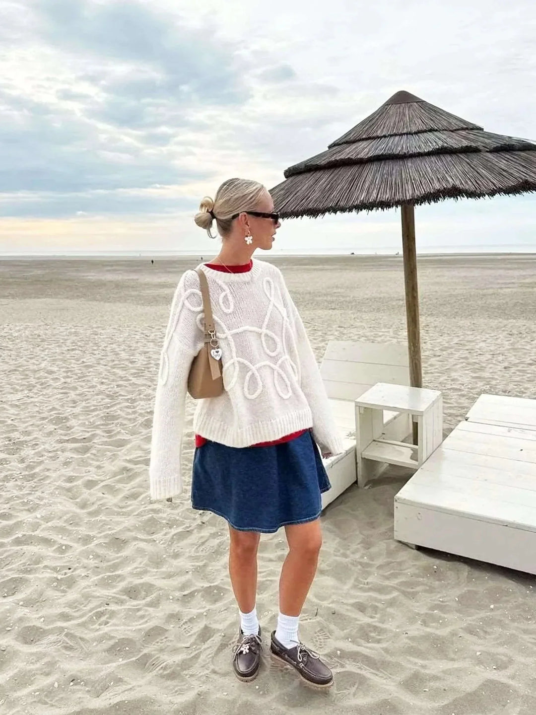 Modern Textured Pattern Women's Sweater