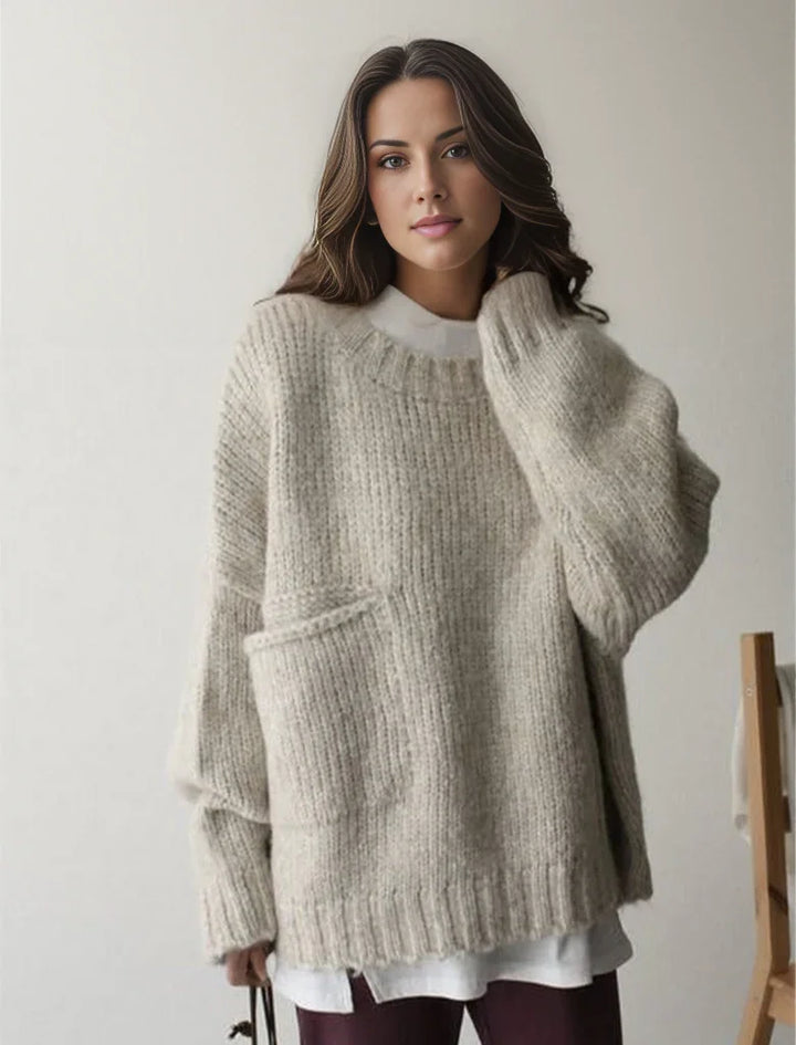 Oversized Beige Women's Sweater with Comfortable Pocket