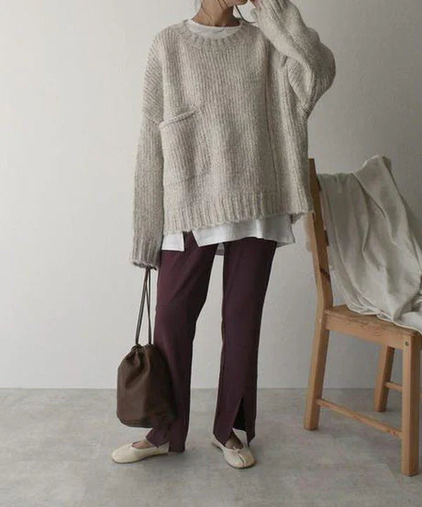 Oversized Beige Women's Sweater with Comfortable Pocket