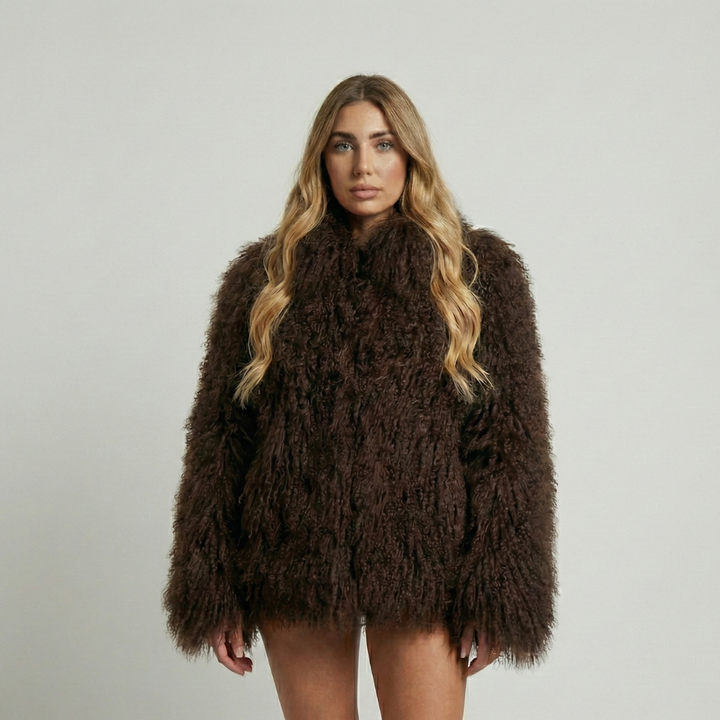 Chic Women's Coat with Soft and Enveloping Texture