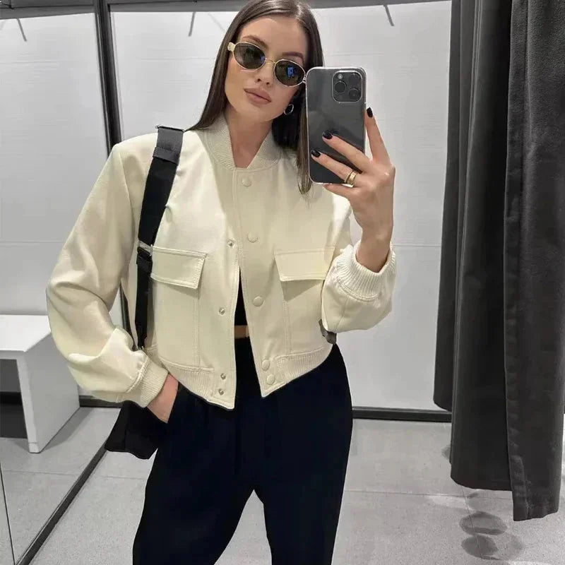 Women's bomber jacket with practical front pockets