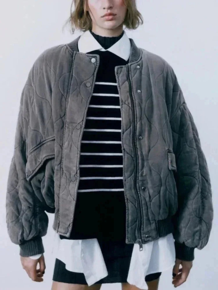Oversized Quilted Women's Bomber Jacket with Snap Buttons