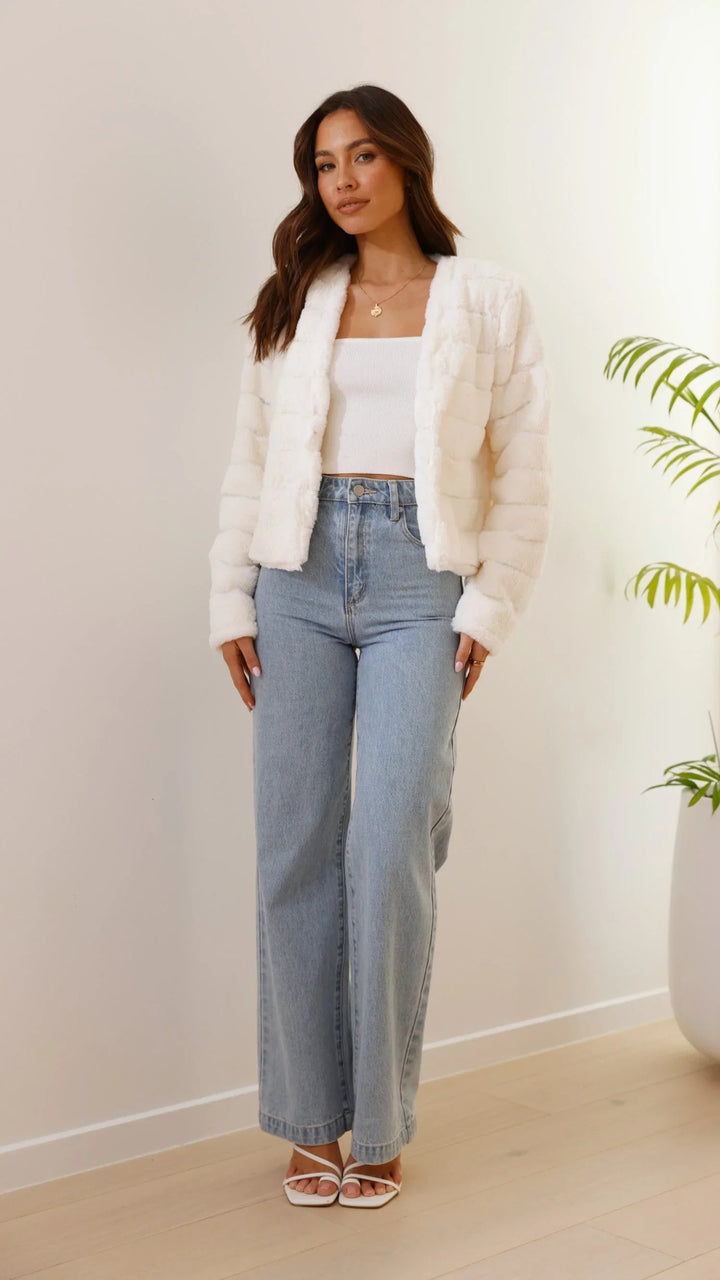 Short Women's Faux Fur Jacket with Open Collar