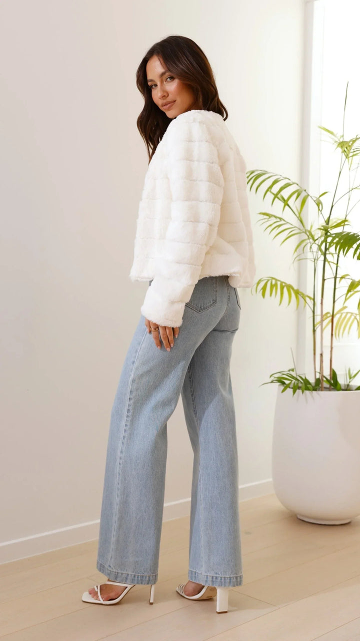 Short Women's Faux Fur Jacket with Open Collar