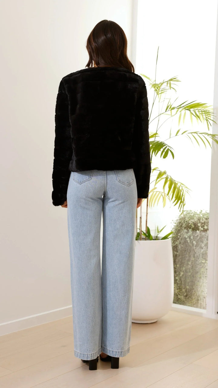 Short Women's Faux Fur Jacket with Open Collar
